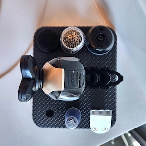 Freebird shaver holder, top view