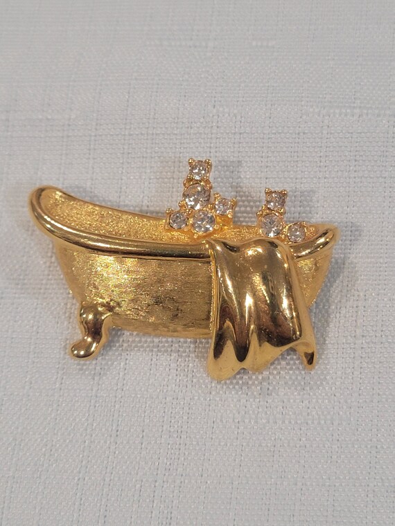 1980s Piscitelli Gold Tone Bathub Brooch - image 1