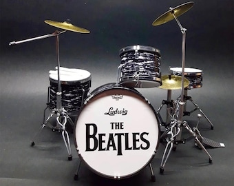 ミニチュア ビートルズ リンゴ・スター ドラム 1:12スケール – 音楽室