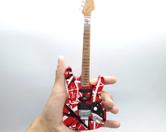 Chitarra in miniatura V an Ha len Collection scala 1:4 / Replica Mini chitarra elettrica fatta a mano / Regalo di compleanno per chitarrista Strumento musicale da esposizione