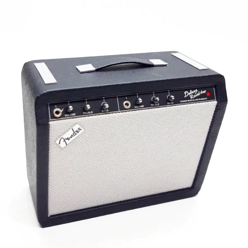 Miniature Amplifier Fe nder Deluxe 1:12 Scale | Realistic Tiny Amp Replica for mini Guitar, Dollhouse and Action Figure
