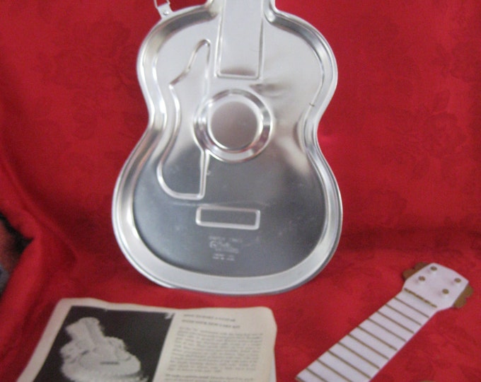 Vintage Wilton Guitar Cake Pan Etsy