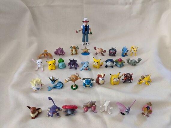 miniature pokemon figures
