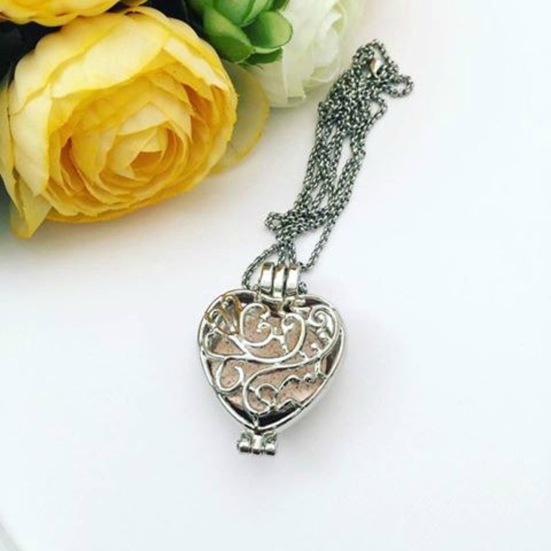 Heart Aromatherapy Necklace Aromatherapy Essential Oil Etsy