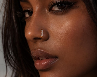 Zierliche8mm Nasenring | Gold oder Silber Nase umarmt 20g |Geschenk für sie|  Nasenring gold | Silber minimalistischer Nasenring | Dreifach CZ Nasenring