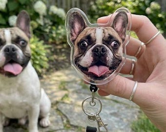 Porta badge personalizzato con foto del tuo cane, ideale per bulldog francese, con clip retrattile e ritratto personalizzato del tuo animale domestico.