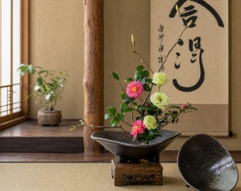 Japanese Flower Arrangement by Wafu Teshigahara --- Vintage 1960s