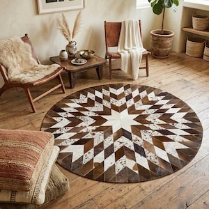 Handmade Round Cowhide Rug - Brown and White Star Patchwork Area Rug - Genuine Leather Cow Hair on Carpet - Luxury Rustic Home Floor Decor