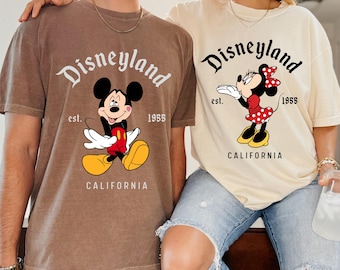 Disney Couple Shirts Mickey Minnie Kiss Matching Shirts Disneyland Trip Shirts Romantic Disney Outfit Vacation Couple Tees