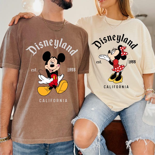 Disney Couple Shirts Mickey Minnie Kiss Matching Shirts Disneyland Trip Shirts Romantic Disney Outfit Vacation Couple Tees