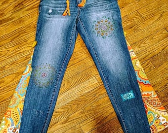 Jean boho mandala recyclé avec imprimé cachemire orange évasé pour femme taille 10