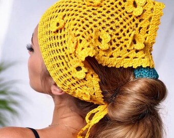 USA Handmade Crochet Bandana, Yellow Mesh Floral Headscarf 3D Flowers Boho Festival Accessory, Summer Beach Scarf, Triangle Cotton Kerchief