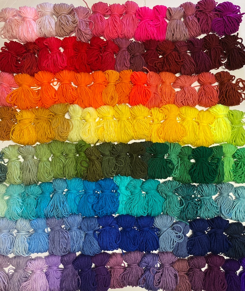 Acryl-Garn, gemischte Tasche aller Solid-Farben für Handwerk, Stricken, häkeln Scrap-Projekte Regenbogen oder neutrale Farben Bild 3