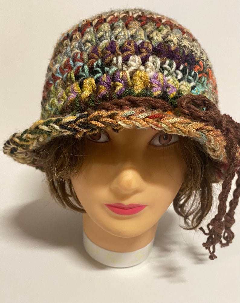 The Chunky Scrappy Crochet Bucket Hat PATTERN 14 available for free, details below image 4