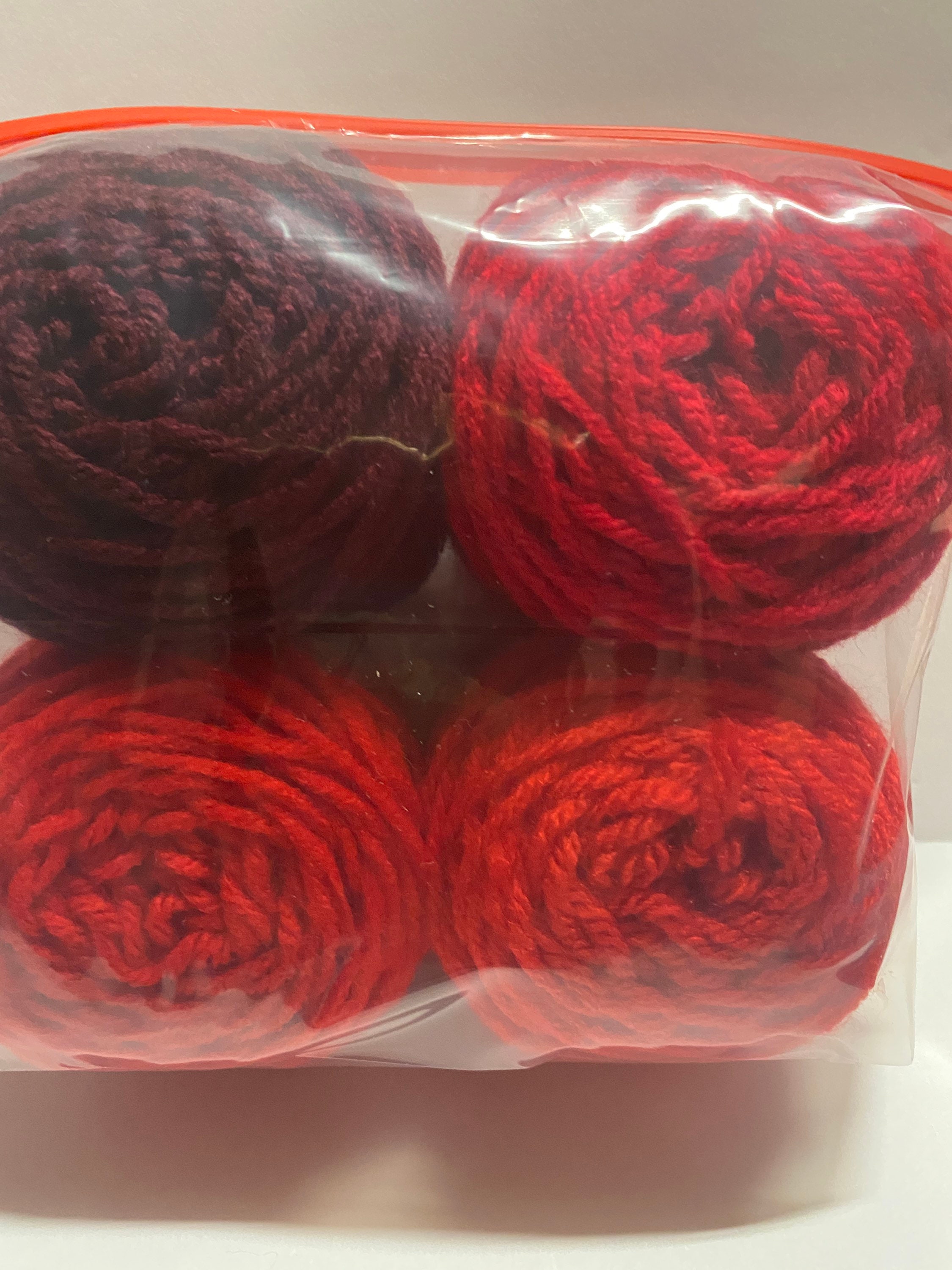 Shades of Red Yarn Mini Cakes 4 1oz 28g 100% Acrylic for Crafts, Weaving,  Knitting, Crochet Scrap Yarn Projects, Yarn Art, Mixed 1C 