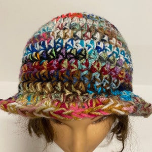 The Chunky Scrappy Crochet Bucket Hat PATTERN 14 available for free, details below image 3