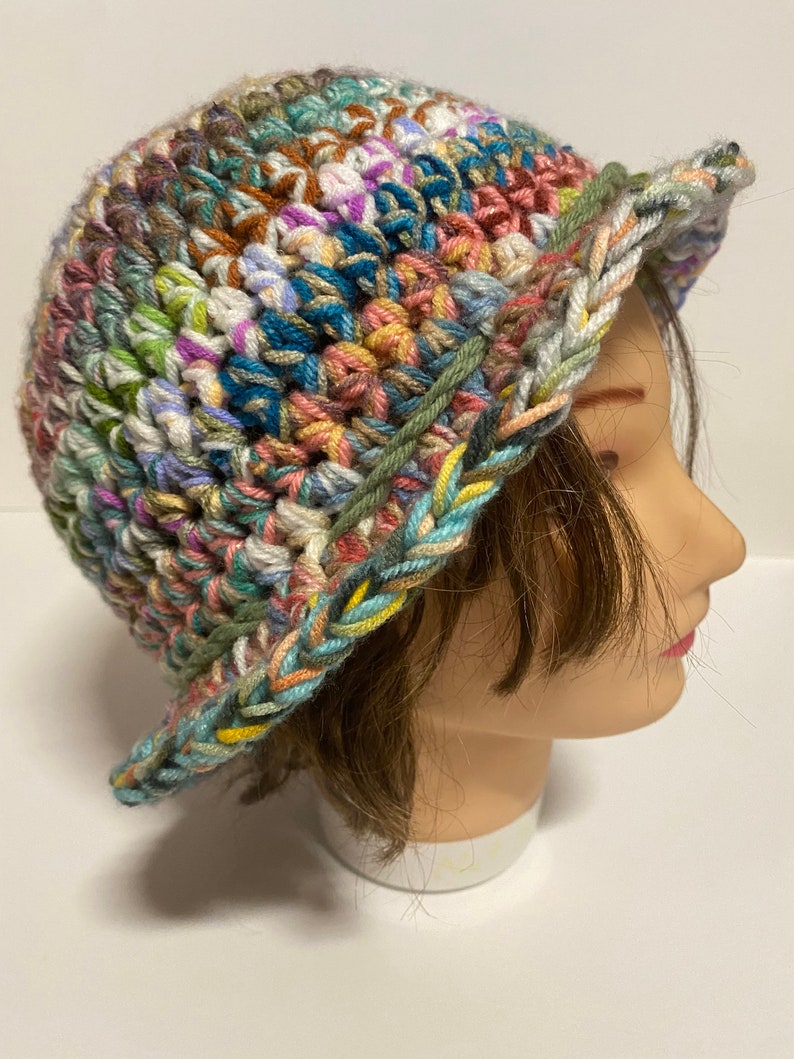 The Chunky Scrappy Crochet Bucket Hat PATTERN 14 available for free, details below image 1