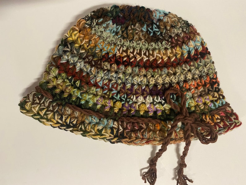 The Chunky Scrappy Crochet Bucket Hat PATTERN 14 available for free, details below image 7