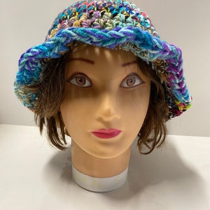 The Chunky Scrappy Crochet Bucket Hat PATTERN 14 available for free, details below image 9