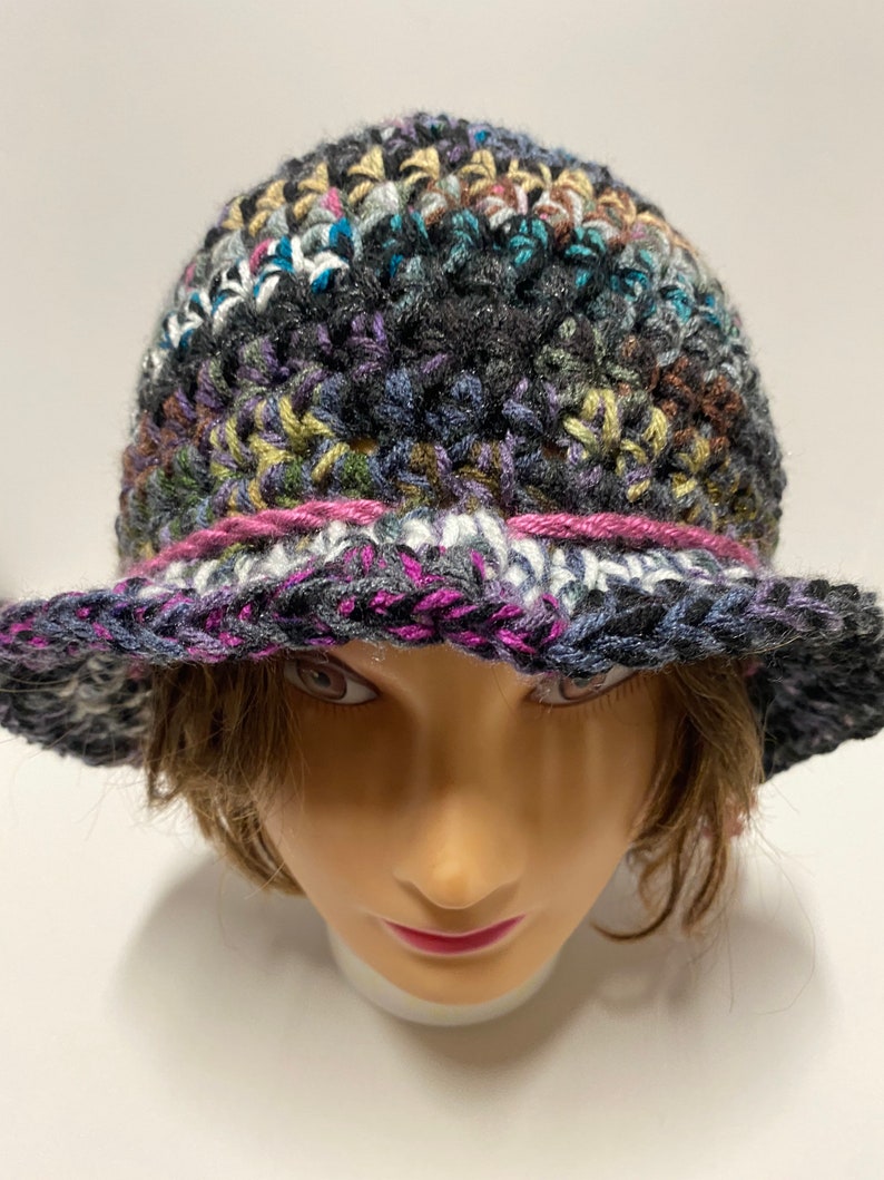 The Chunky Scrappy Crochet Bucket Hat PATTERN 14 available for free, details below image 2