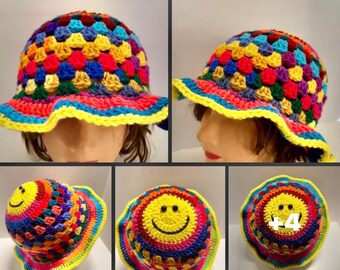 The Smiley Grandma Scrappy Crochet Bucket Hat PATRÓN #13 (disponible de forma gratuita, detalles a continuación)