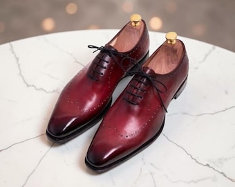 Goodyear Welted Men Reddish Maroon Shaded Leather Lace Up Formal Wingtip Shoes.