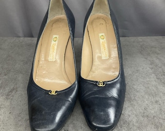 Vintage Gucci Blue Leather Pumps Size 37B Original Box