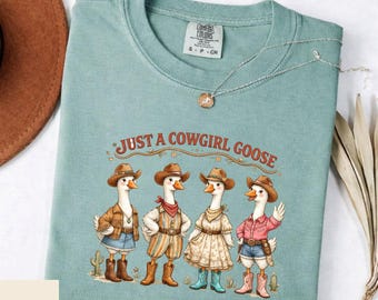 Comfort Colors Western Goose Shirt,  Funny Western Goose Tee, Funny Wild West Animal Top, Country Girl Outfit, Rodeo Southern Sweatshirt