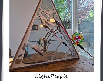 Snowboarder -- LightPeople por Rocket