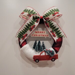 Red Truck Christmas Wreath: Buffalo Check Holiday Decor