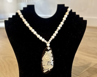 Pearl Pendant Necklace