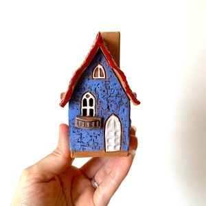 Vintage Handmade German Clay Pottery Miniature Mini House Figurine - Das Topferhaus - The Pottery House - Tea Light - ADO 503 - Red Blue