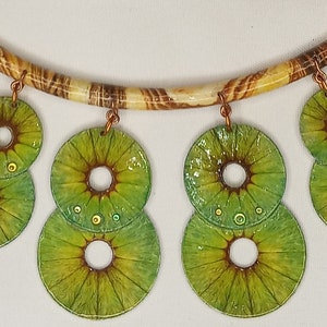 Washer necklace kiwi decorated