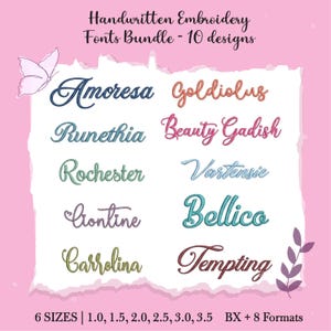 Könnte beinhalten: Eine digitale Übersicht eines Stickschrift-Pakets mit 10 Designs: Amoresa, Goldiolus, Runethia, Beauty Gadish, Rochester, Vartensie, Liontine, Bellico, Carrolina und Tempting. Es werden 6 Größen von 1,0 bis 3,5 sowie 8 Formate aufgeführt.
