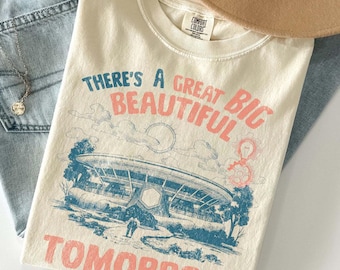 Maglietta Retro Comfort Colors® "C'è un grande, bellissimo domani", maglietta a tema parco divertimenti Disney per famiglie, maglietta vintage "Carousel of Progress"