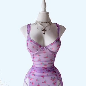 Blommig bodycon maxiklänning, mjuk stretchig meshklänning, Fairy core slipklänning, hög slits festklänning för kvinnor
