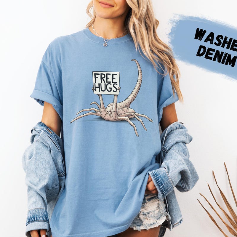 Alien Hugger Tshirt - Etsy