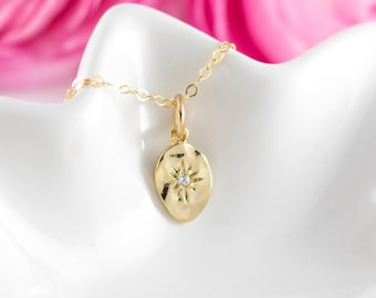 Collar con brújula dorada – Dije de circonita cúbica, regalo de graduación