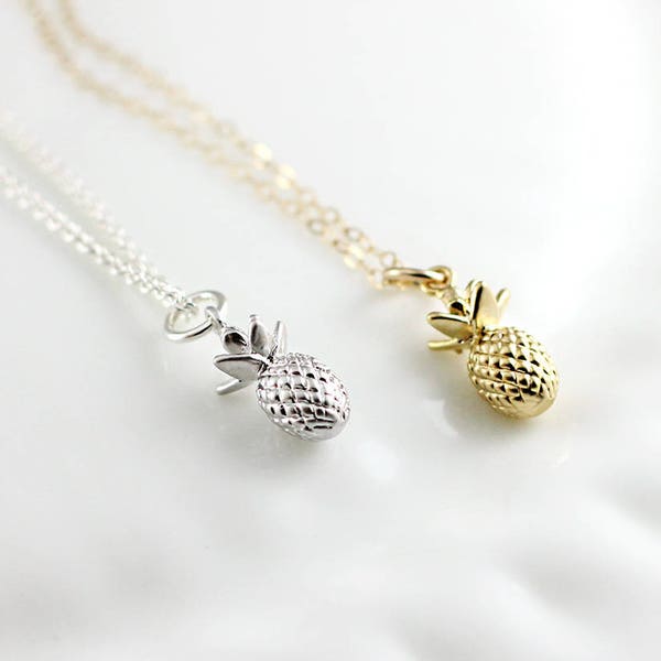 Pineapple necklace - Your choice of color, Silver, Gold - Trendy jewelry - Be a pineapple - Gift for her - Inspirational jewelry