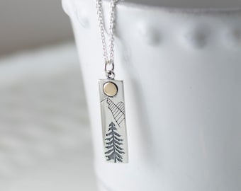 Mountain necklace - Sterling silver - Wanderlust jewelry - Trendy jewelry - Gift for her - Layering necklace - Mountains are calling