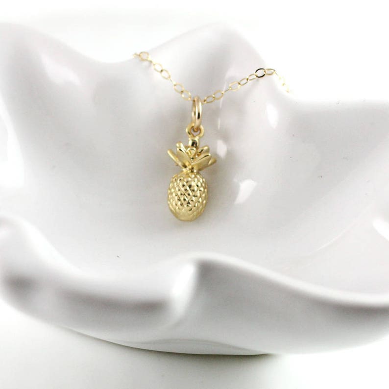 Pineapple necklace Your choice of color, Silver, Gold Trendy jewelry Be a pineapple Gift for her Inspirational jewelry image 2