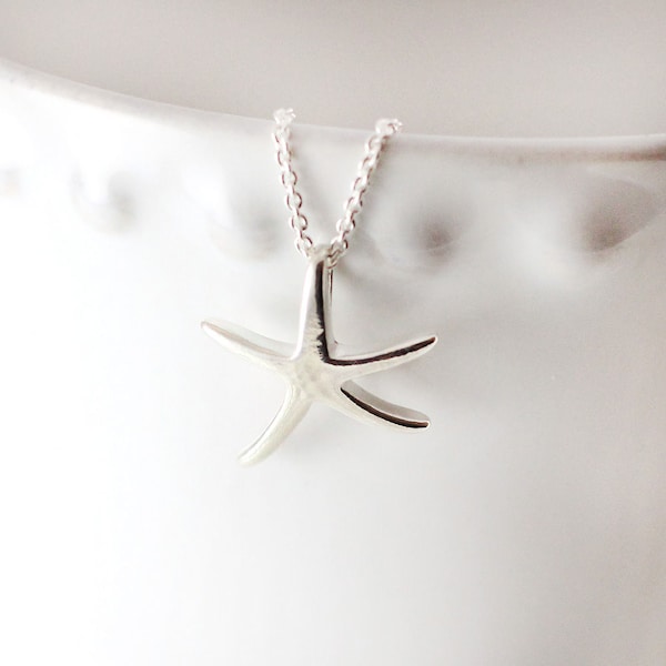 Sterling silver starfish necklace - Beach jewelry - Trendy jewelry - Bridesmaid gift - Nautical - Ocean theme - Beach wedding - Gift for her