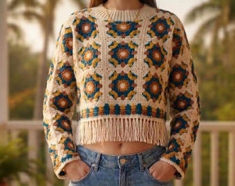 Wzór na sweterek z kwadratowym wzorem babci | Wzór na szydełku w kwiaty w stylu boho | Wzór na sweter z motywem vintage | Wzór na krótki top z frędzlami