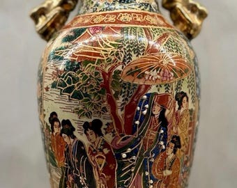 Chinese Export Vase In Japanese Satsuma Style 10in Vintage