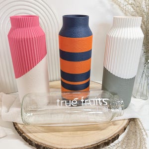 STL & 3MF Upcycling-vaspaket för 750 ml True Fruits®-flaska | 3 designer | Stapelbar design i 2 delar | Vattentätt vasöverdrag