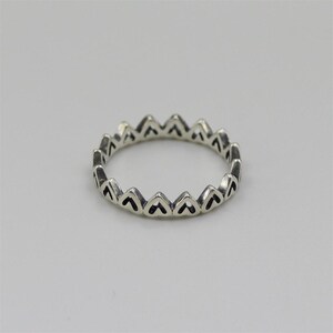new pandora freehand hearts ring