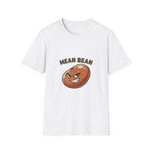 ミーンビーンの漫画キャラクターTシャツ | 面白いコーヒー豆のデザイン