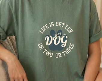 Funny Dog Lover Shirt Dog Mom Tee Gift Pet Owner Humor Animal Graphic T-Shirt
