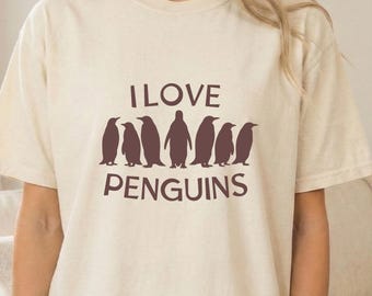 Penguin Silhouette Shirt Animal Lover Graphic Winter Gift Tee