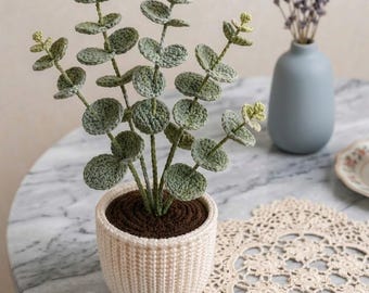 Patrón de ganchillo de planta de eucalipto en PDF, decoración botánica en maceta de amigurumi, tutorial de planta de interior de hojas verdes.